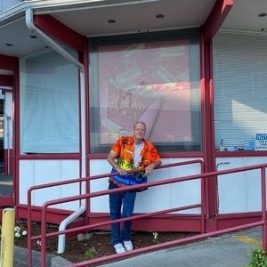 Meet your Posher, Dean